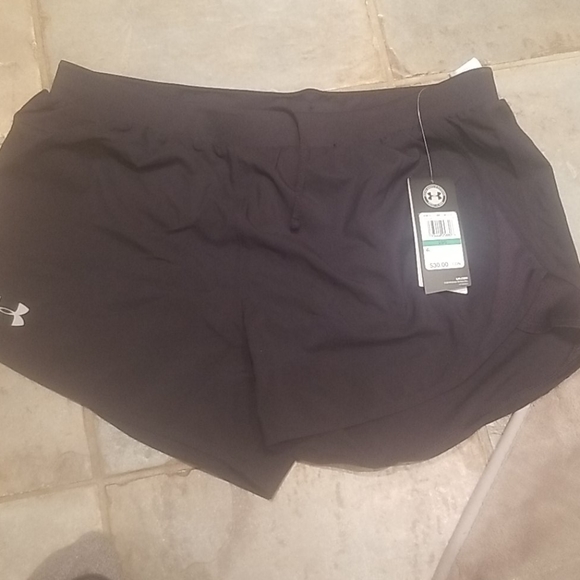 Under Armour Loose Fit Shorts